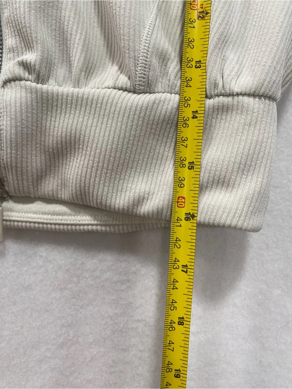 Lululemon Ribbed Softstreme Cropped Jacket Bone White Cream Size 2 Coat